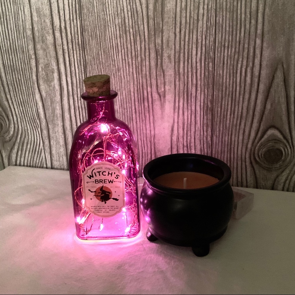 NWT 🧙Magic WITCH’S BREW Light-Up Bottle Decor Set - Picture 5 of 9